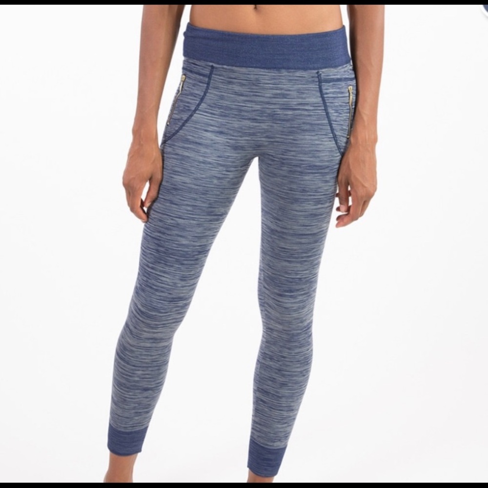 Linda Michael seamless navy heather leggings - Picture 13 of 14